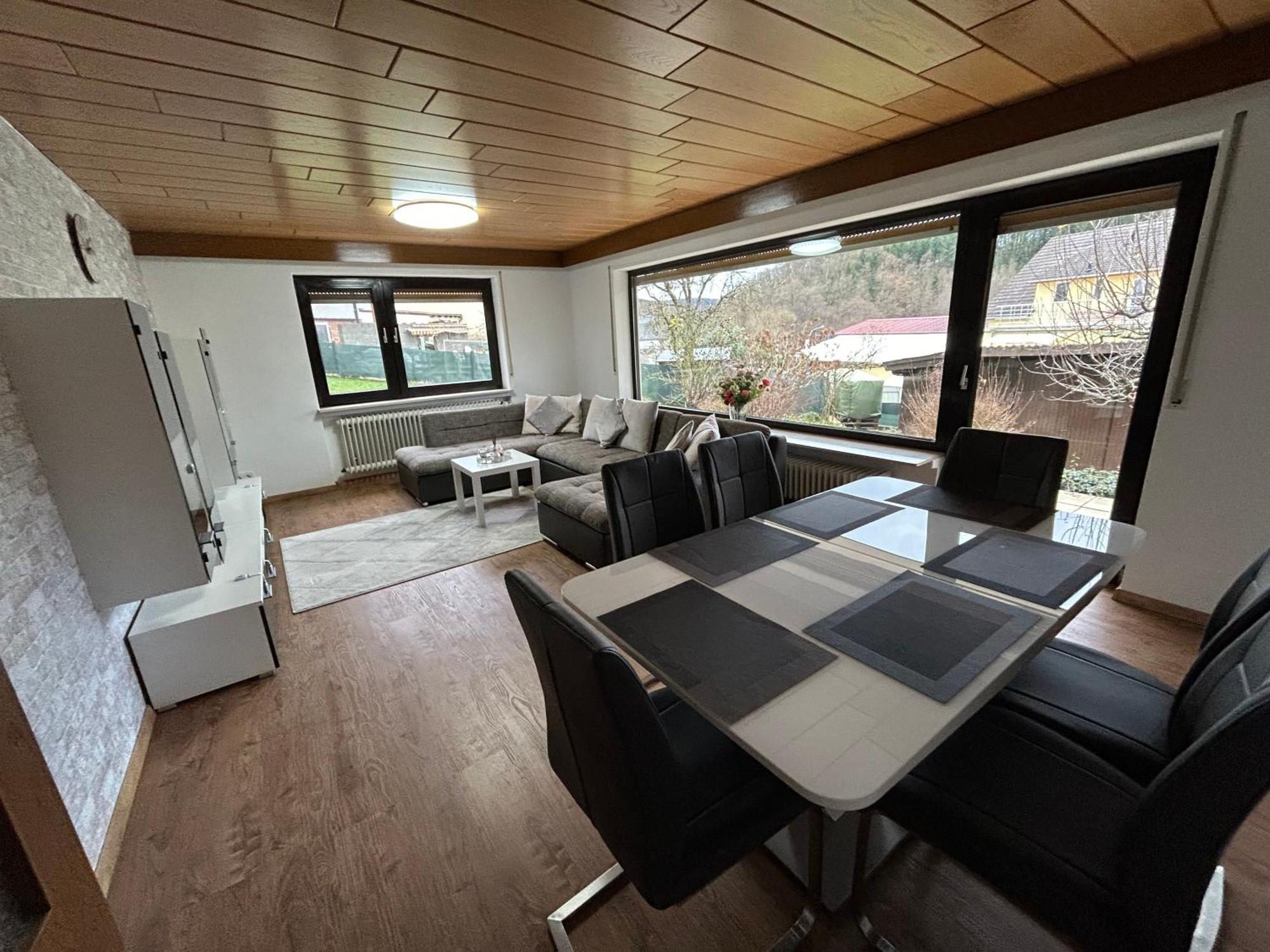 Ferien- Und Monteurwohnung Zum Waldblick ภายนอก รูปภาพ